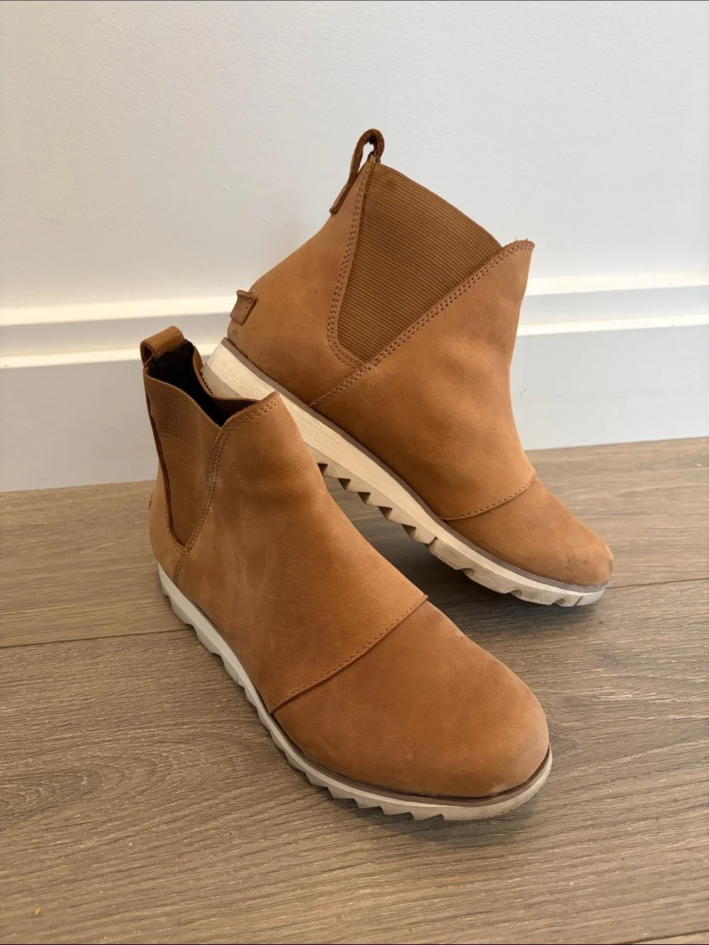 Sorel Women's Harlow Chelsea Ankle Boots Taffy/Chalk